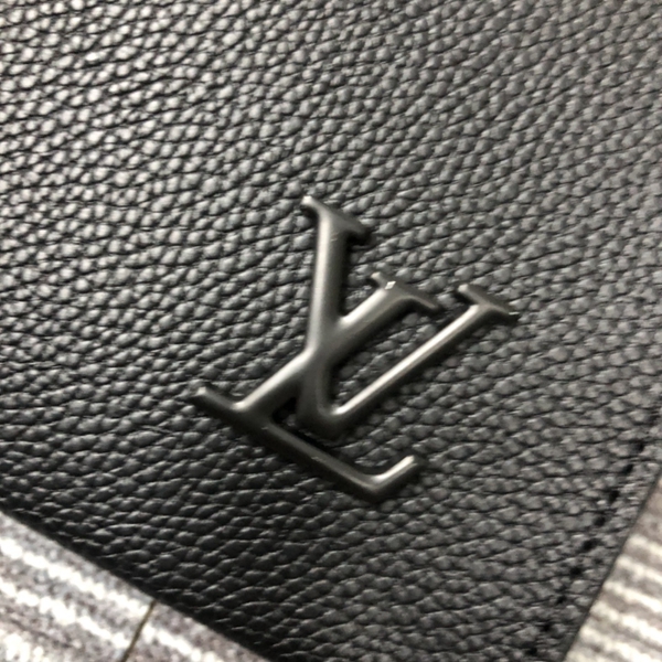 ルイヴィトンバッグ細部ディテール